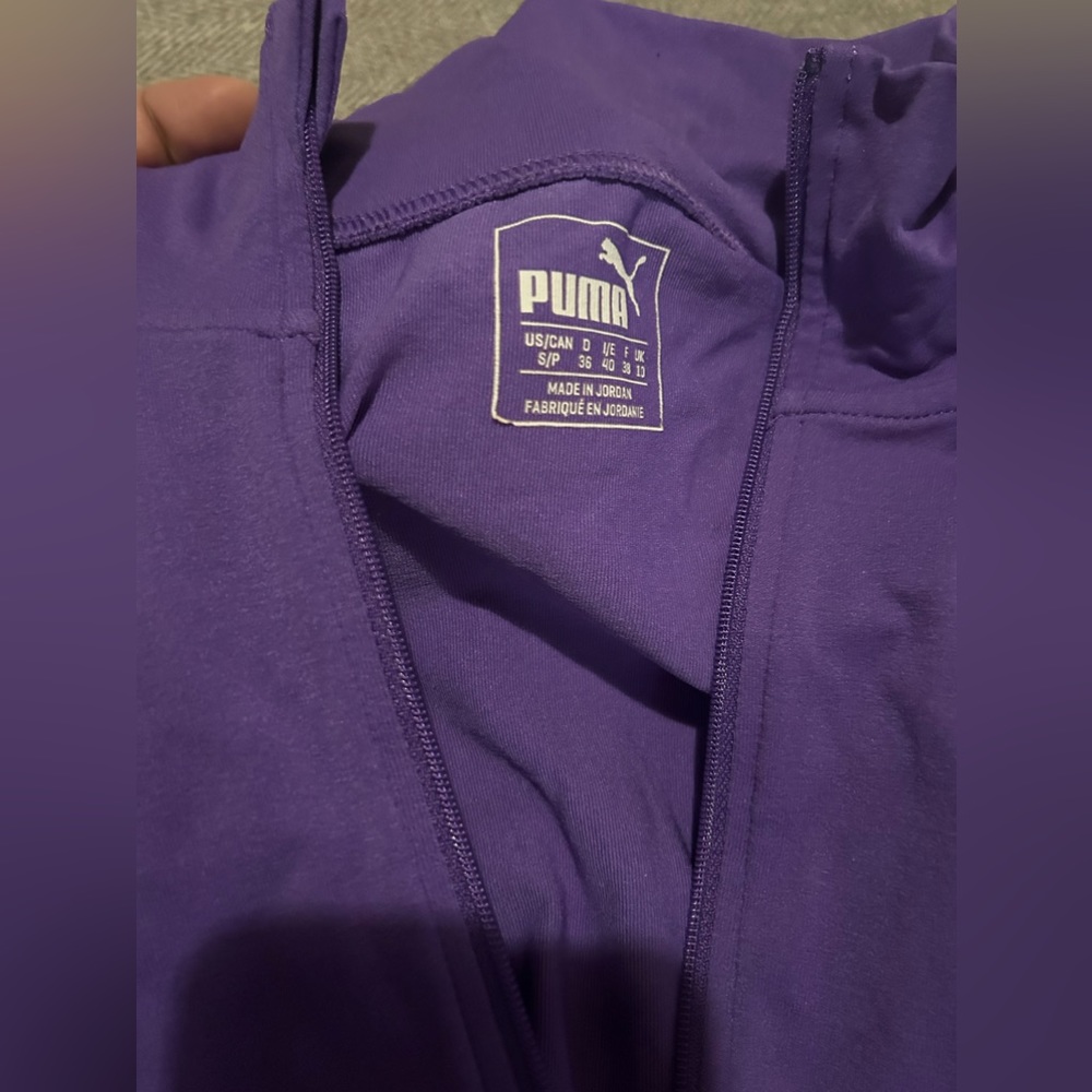 Puma - Picture 4 of 4